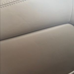 Meet your Posher, Summer